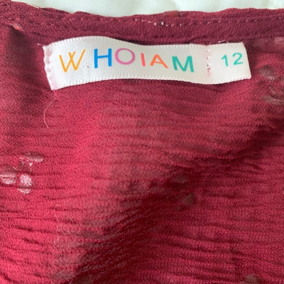 #20 Gorgeous deep red crinkle fabric with gold cherries wrap top.  Size 12 - Picture 3 of 5